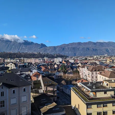 Avec Vue Au Centre Proche Des Thermes 公寓