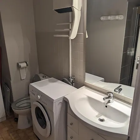 Avec Vue Au Centre Proche Des Thermes 公寓 *