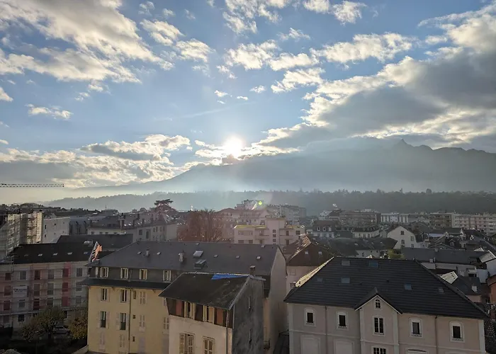 아파트 Avec Vue Au Centre Proche Des Thermes